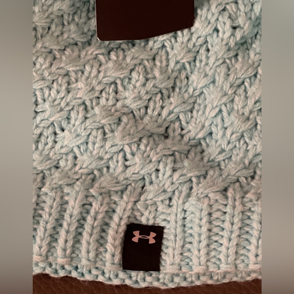 Under Armour Women’s Beanie — Baby Blue - Picture 7 of 14